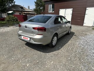 2021 Volkswagen Polo VI, серый, 700000 рублей, вид 4
