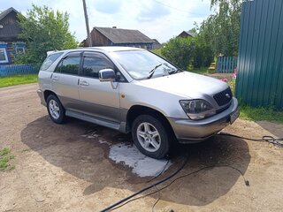 1998 Toyota Harrier I (XU10), серебристый, 900000 рублей, вид 5