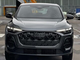 2025 Audi Q5 Sportback TFSI quattro S tronic II (GU), серый, 10890000 рублей, вид 4