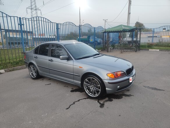 2004 BMW 3 серии 318i IV (E46) Рестайлинг, серый, 880000 рублей - вид 3