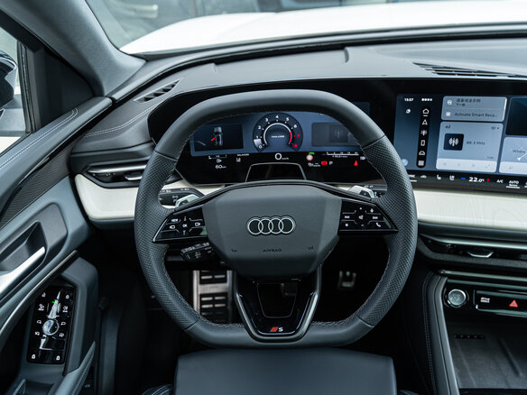 2026 Audi Q5 L III (GU), белый, 6795000 рублей - вид 14