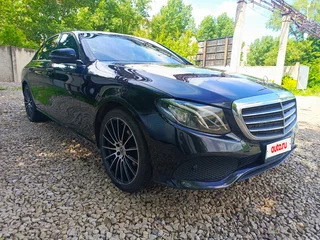 2018 Mercedes-Benz E-Класс 200 V (W213, S213, C238), чёрный, 1735000 рублей, вид 4