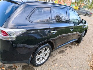 2012 Mitsubishi Outlander III, чёрный, 950000 рублей, вид 4