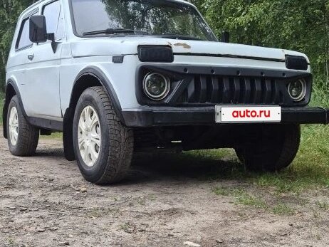 1997 Lada (ВАЗ) 2121 (4x4) I Рестайлинг, белый, 230000 рублей - вид 4