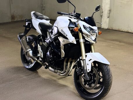 2012 Suzuki GSR 750, белый, 620000 рублей, вид 1