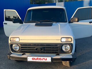 2015 Lada (ВАЗ) 2121 (4x4) I Рестайлинг, белый, 499999 рублей, вид 2