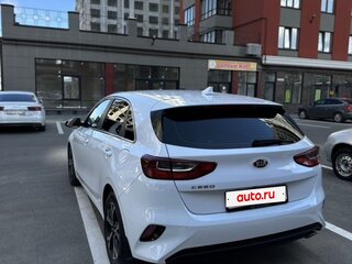 2018 Kia Ceed III, белый, 1745000 рублей, вид 3