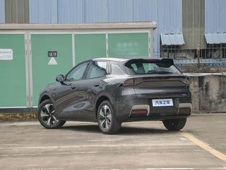 2026 Changan Qiyuan Q05 51.9 kWh II, чёрный, 2235003 рублей, вид 5