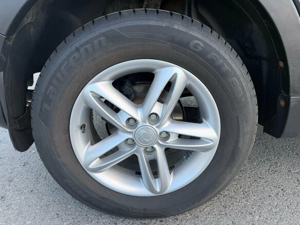 2013 SsangYong Actyon II, чёрный, 625000 рублей - вид 10
