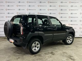 2025 Lada (ВАЗ) Niva Travel I, чёрный, 1472000 рублей, вид 4