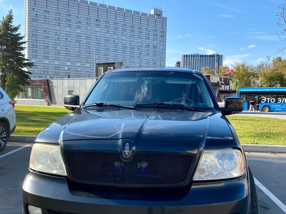 2003 Lincoln Navigator 4-speed II, чёрный, 1500000 рублей