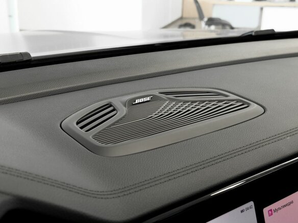 2026 Geely Monjaro, чёрный - вид 17