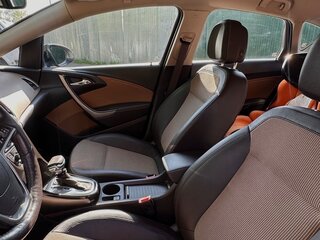 2014 Opel Astra J Рестайлинг, коричневый, 700000 рублей, вид 4