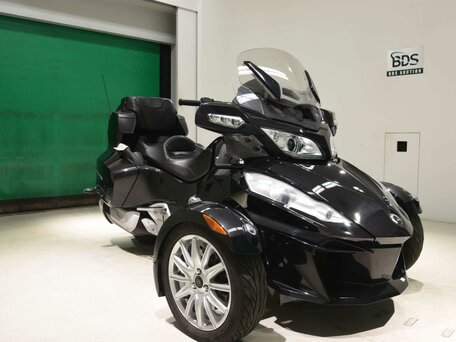 2014 BRP Can-Am Spyder, чёрный, 1397000 рублей, вид 3