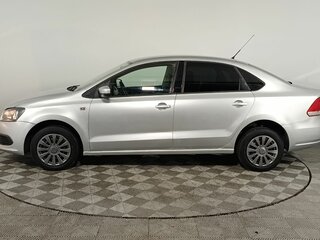 2010 Volkswagen Polo V, серебристый, 560000 рублей, вид 4