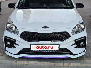 2019 Kia Rio IV, белый, 1350000 рублей, вид 2