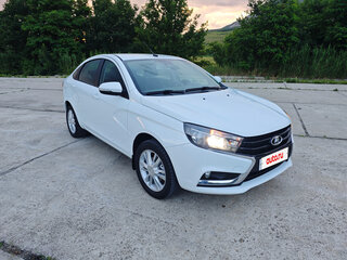 2016 Lada (ВАЗ) Vesta I, белый, 880000 рублей, вид 2