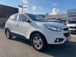 2011 Hyundai ix35 I, белый, 1370000 рублей, вид 3