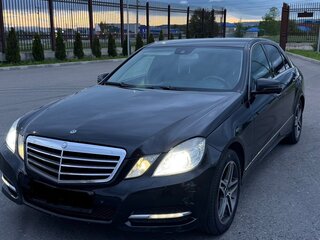2011 Mercedes-Benz E-Класс 350 IV (W212, S212, C207), чёрный, 1100000 рублей, вид 1