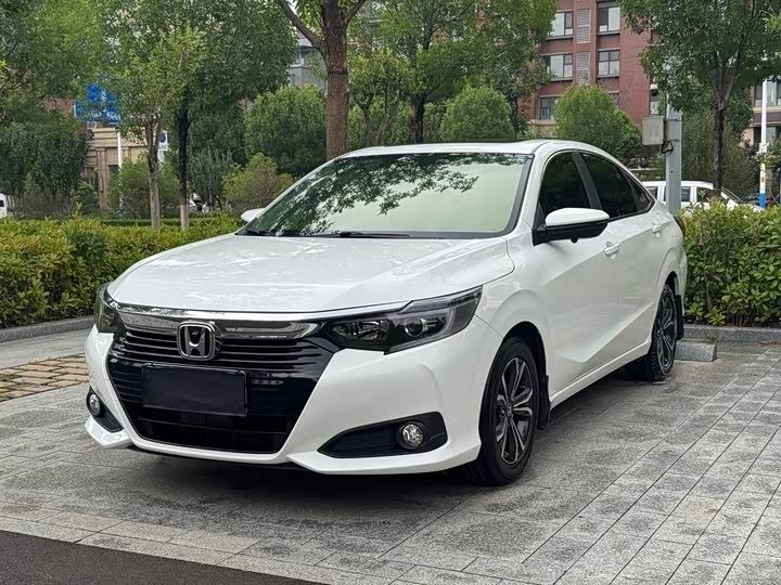 Открыть фотографии: Honda Crider II Рестайлинг