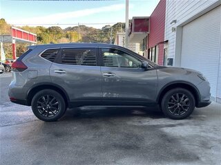 2022 Nissan X-Trail III Рестайлинг, серый, 2090000 рублей, вид 4