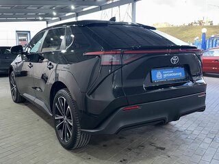 2023 Toyota bZ4X I, чёрный, 4199000 рублей, вид 3