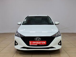 2020 Hyundai Solaris II Рестайлинг, белый, 1390000 рублей, вид 2