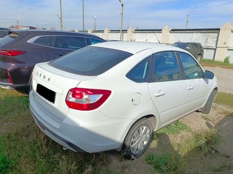 2023 Lada (ВАЗ) Granta I Рестайлинг, белый, 710000 рублей, вид 4