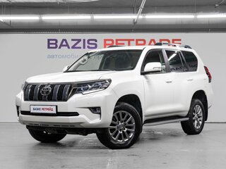 2018 Toyota Land Cruiser Prado 150 Series Рестайлинг 2, белый, 5799000 рублей, вид 1