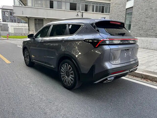 2024 Jetour X70+ I Рестайлинг 2, серебристый, 1960000 рублей, вид 4
