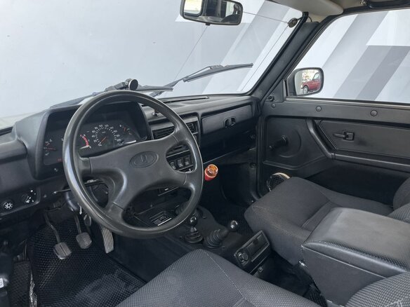 2013 Lada (ВАЗ) 2131 (4x4) 213105 I, серебристый, 361000 рублей - вид 10