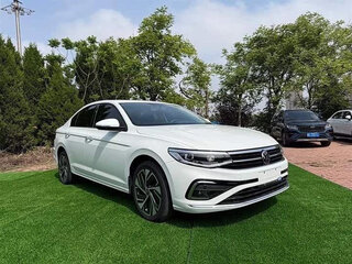 2023 Volkswagen Bora IV (China Market) Рестайлинг, белый, 1200000 рублей, вид 2