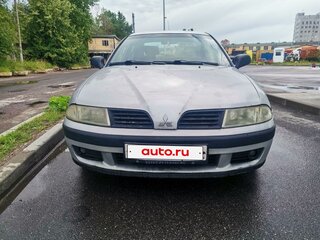 2002 Mitsubishi Carisma I Рестайлинг, серебристый, 199000 рублей, вид 3
