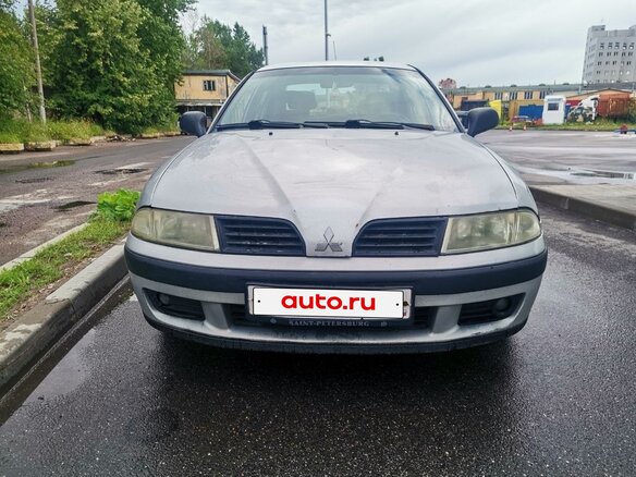 2002 Mitsubishi Carisma I Рестайлинг, серебристый, 199000 рублей - вид 2