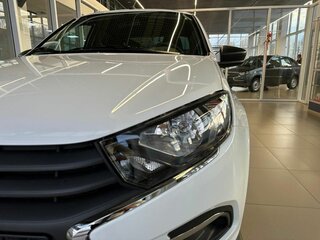 2026 Lada (ВАЗ) Granta I Рестайлинг, белый, 1290000 рублей, вид 4
