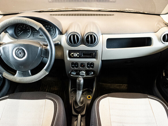 2011 Renault Logan I Рестайлинг, бежевый - вид 4