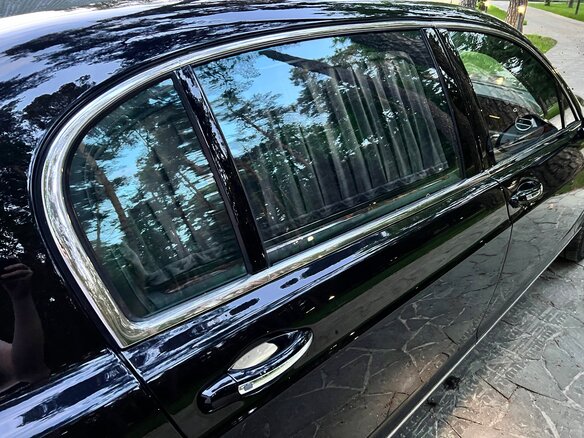 2011 Bentley Continental Flying Spur, чёрный, 3000000 рублей - вид 2