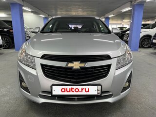 2014 Chevrolet Cruze I Рестайлинг, серебристый, 765000 рублей, вид 2