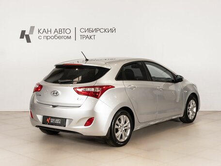 2012 Hyundai i30 II, серебристый, 850000 рублей, вид 3