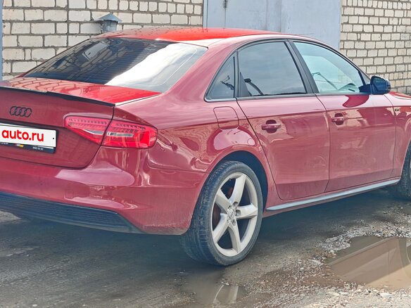 2014 Audi A4 IV (B8) Рестайлинг, красный, 1800000 рублей - вид 16
