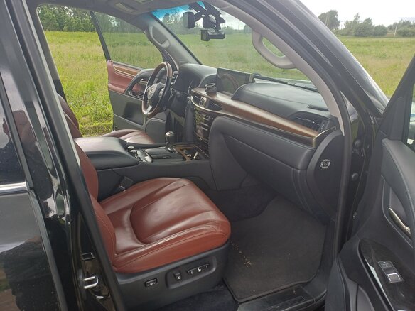 2016 Lexus LX 450d III Рестайлинг 2, чёрный, 5999000 рублей - вид 11