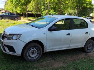 2018 Renault Logan II Рестайлинг, белый, 450000 рублей, вид 4