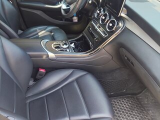 2019 Mercedes-Benz GLC 300 I (X253), чёрный, 3300000 рублей, вид 3