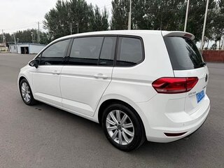 2022 Volkswagen Touran Cross L II, белый, 2270000 рублей, вид 4
