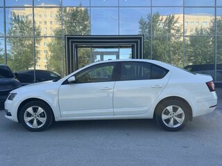 2019 Skoda Octavia III (A7) Рестайлинг, белый, 1739000 рублей, вид 4
