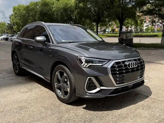 2023 Audi Q3 35 TFSI II (F3), серый, 2650000 рублей, вид 1