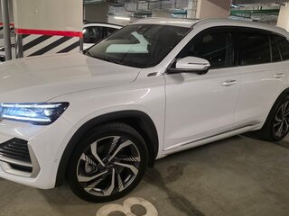 2024 Geely Monjaro I, белый, 3470000 рублей, вид 2