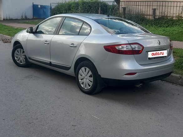 2014 Renault Fluence I Рестайлинг, серебристый, 850000 рублей - вид 4