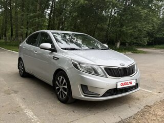 2015 Kia Rio III, серебристый, 710000 рублей, вид 2