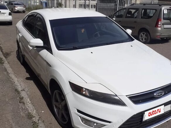 2011 Ford Mondeo IV Рестайлинг, белый, 800000 рублей
